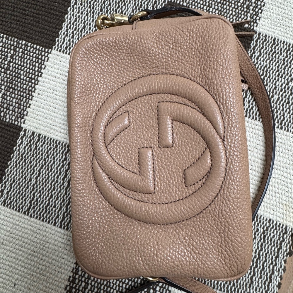Gucci Beige Leather Shoulder Bag
